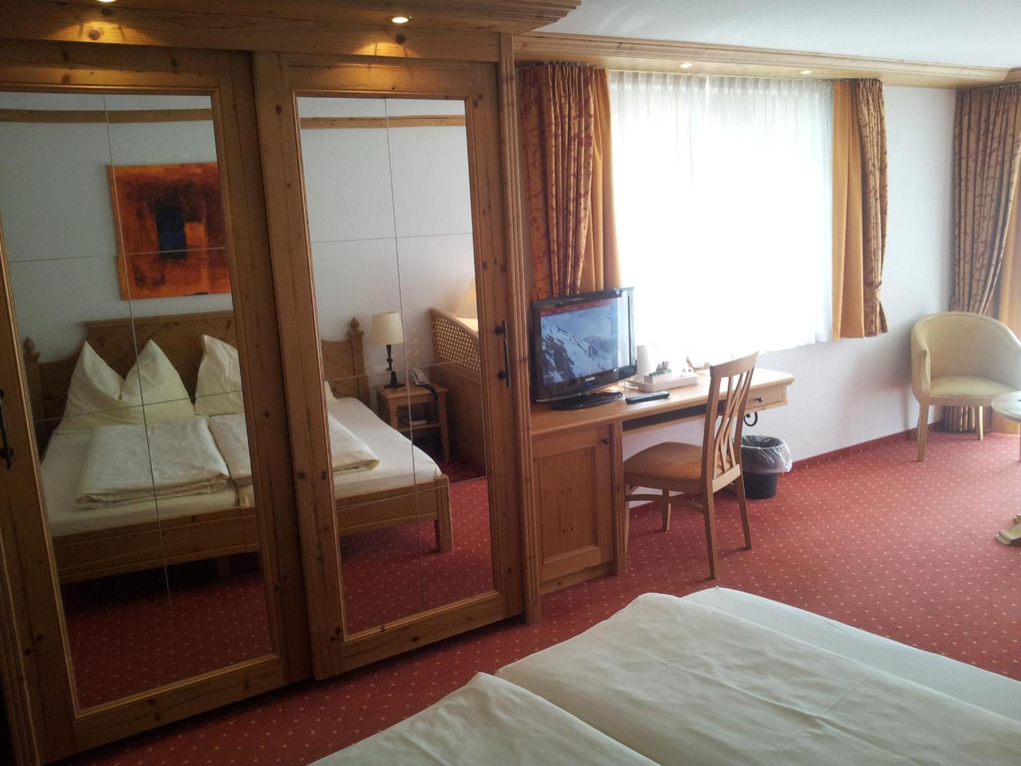 Hotel Dufour Chalet - Adults Only Zermatt Bilik gambar
